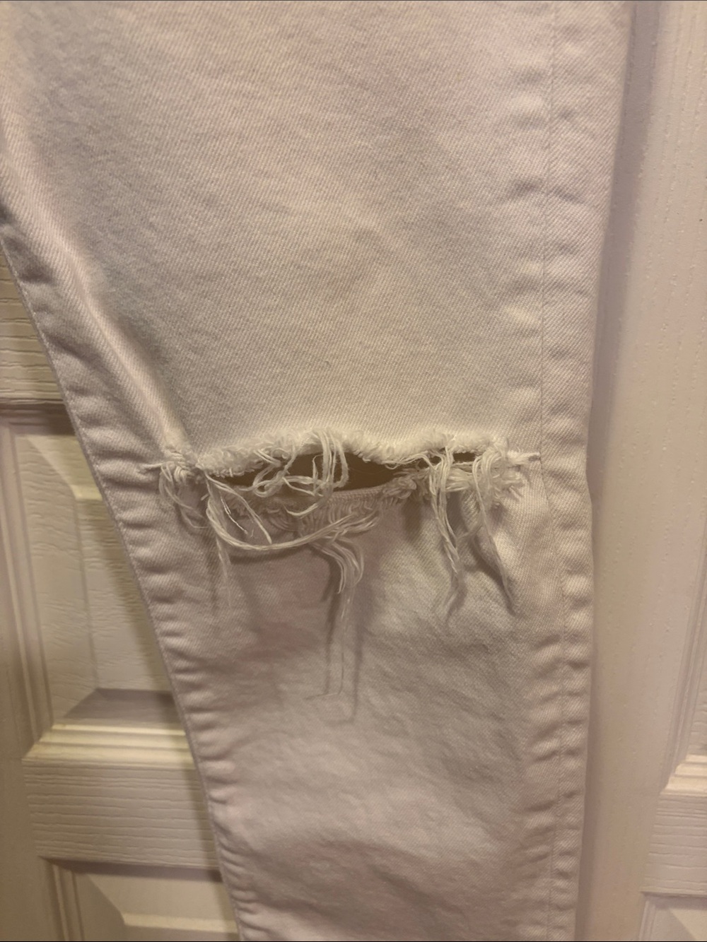 Free People High-Rise White Distressed Women's Jeans - 27 - Picture 3 of 11